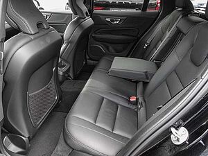 Volvo  B4 AWD Plus Sthz. LED