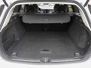 Volvo  B4 AWD Plus Pano Sthz ,360Grad
