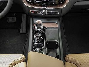 Volvo  T8 Twin Engine AWD R Design Pano Sthz. AHK