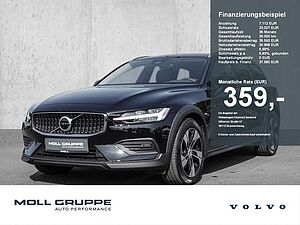 Volvo  B4 AWD Plus ACC LED