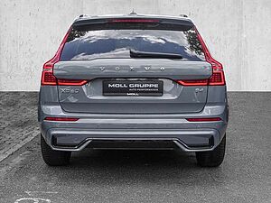 Volvo  B4 2WD Plus Dark ACC EL. HECK