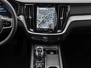 Volvo  B4 AWD Plus ACC Harman/Kardon