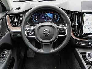 Volvo  T8 AWD Ultimate Bright Plug-In Sthz. Head UP LED