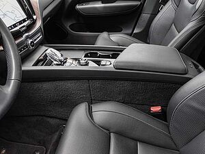 Volvo  T8 AWD Ultimate Bright Plug-In Sthz. Head UP LED