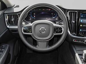 Volvo  B4 AWD Plus Kamera LED