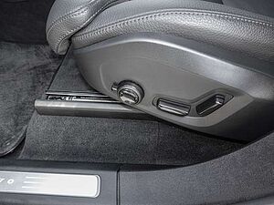 Volvo  T8 AWD Plus Bright KEYLESS