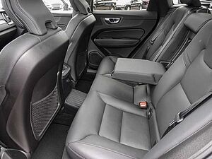 Volvo  T8 AWD Ultra Dark MATRIX ACC AUT EL. HECK LM