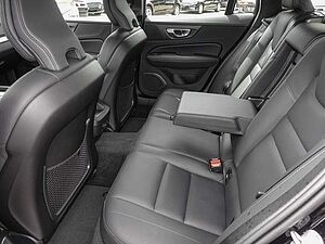 Volvo  B4 AWD Plus LED 360Grad
