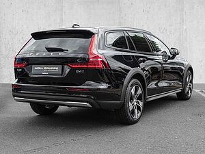 Volvo  B4 AWD Plus LED 360Grad