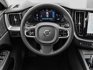 Volvo  B4 AWD Plus Dark MATRIX ACC AUT EL. HECK KAM