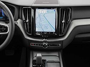 Volvo  B4 AWD Plus Dark MATRIX ACC AUT EL. HECK KAM