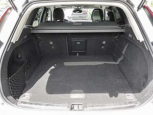 Volvo  T8 Twin Engine AWD R Design Plug-In