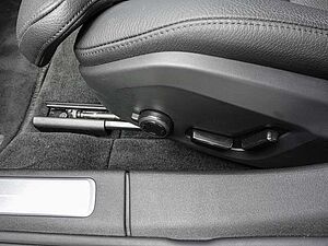 Volvo  T8 Twin Engine AWD Core MATRIX ACC AUT FLA