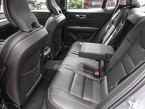 Volvo  B5 AWD Ultimate Dark Sthz. Head UP Schiebedach
