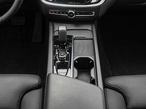 Volvo  B4 AWD Plus LED Kamera