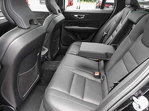 Volvo  B4 AWD Plus LED Kamera