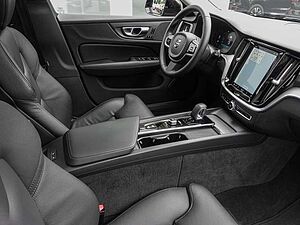 Volvo  B4 AWD Plus LED Kamera