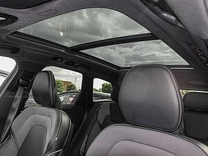 Volvo  T8 Twin Engine AWD R Design Plug-In