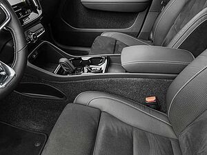 Volvo  T4 TwinEng 2WD R-Design Plug-In