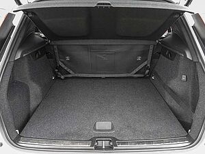 Volvo  T4 TwinEng 2WD R-Design Plug-In