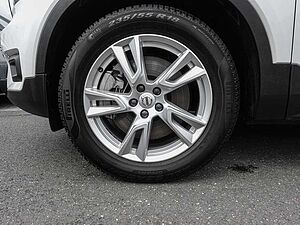 Volvo  T4 TwinEng 2WD R-Design Plug-In