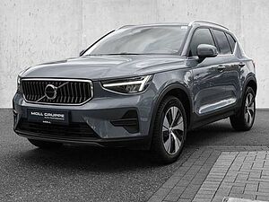 Volvo  T4 2WD Essential Plug-In LED Kamera