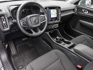 Volvo  T4 2WD Essential Plug-In LED Kamera
