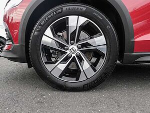Volvo  B4 AWD Plus Kamera LED
