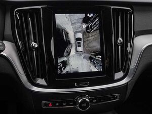 Volvo  B4 AWD Plus 4xSHZ ACC LED