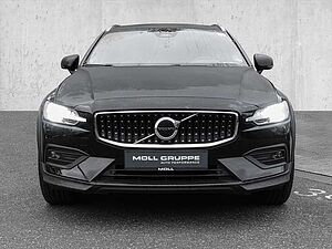 Volvo  B4 AWD Plus 4xSHZ  AHK Harman/Kardon