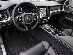 Volvo  B4 AWD Plus 4xSHZ  AHK Harman/Kardon