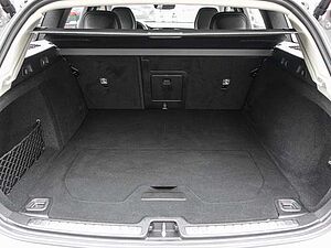 Volvo  B4 AWD Plus 4xSHZ LED Kamera