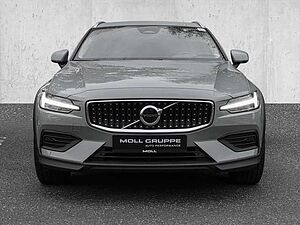 Volvo  B4 AWD Plus 4xSHZ LED Kamera
