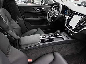 Volvo  B4 AWD Plus 4xSHZ LED Kamera