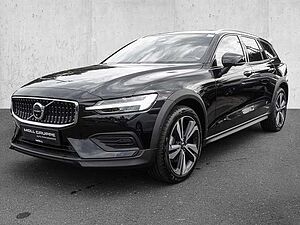 Volvo  B4 AWD Plus Sthz. Harman/Kardon LED