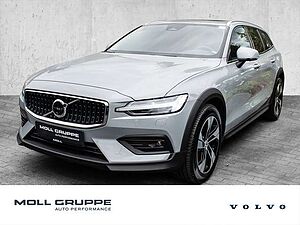 Volvo  B4 AWD Plus ACC  Pano LED