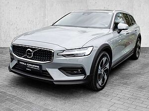 Volvo  B4 AWD Plus ACC  Pano LED