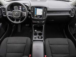 Volvo  T4 2WD Essential Plug-In LED Kamera
