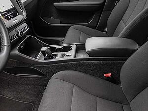 Volvo  T4 2WD Essential Plug-In LED Kamera