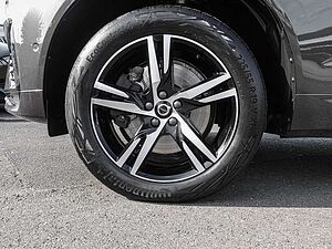 Volvo  B4 AWD R-Design ACC B&W 360Grad