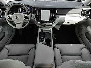 Volvo  B4 AWD Plus Pano LED 360Grad