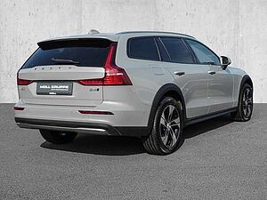Volvo  B4 AWD Plus Pano LED 360Grad