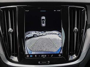 Volvo  B4 AWD Plus 4xSHZ ACC LED