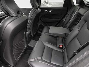Volvo  XC 60 T8 Twin Engine AWD R Design Plug-In Pano Sth