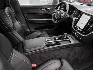 Volvo  XC 60 T8 Twin Engine AWD R Design Plug-In Pano Sth