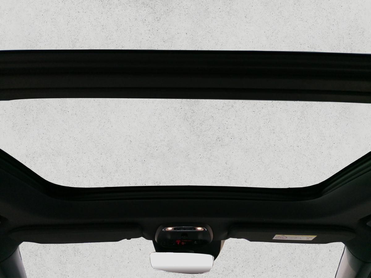 Volvo  Inscription Expression Recharge Plug-In Hybrid A