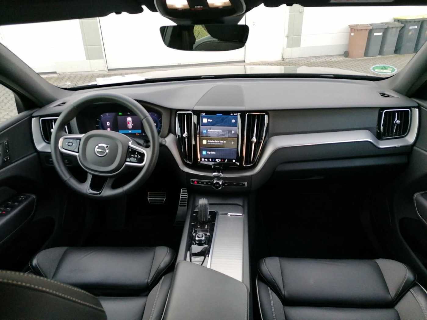 Volvo  R Design AWD B4 Diesel EU6d Navi Leder digitales