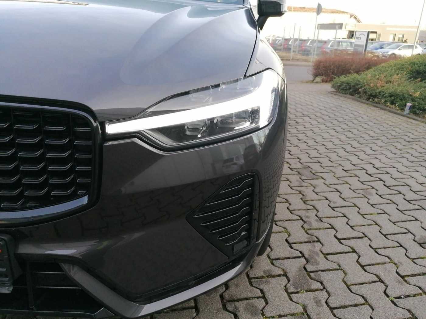 Volvo  R Design AWD B4 Diesel EU6d Navi Leder digitales
