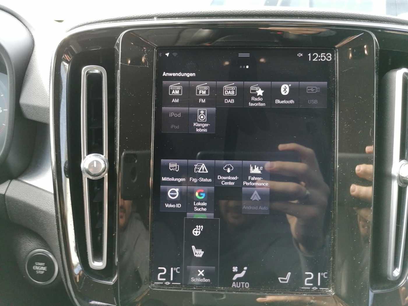 Volvo  Momentum AWD D4 190PS Aut. AHK Navi Digitales Co