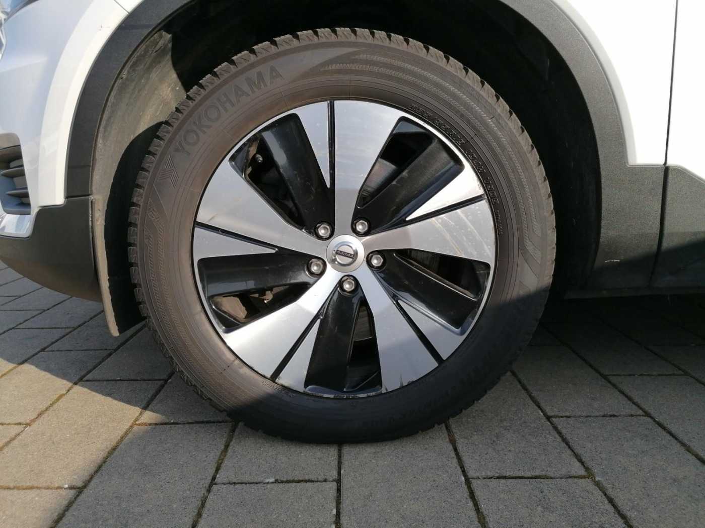 Volvo  Inscription Expression Recharge Plug-In Hybrid 2